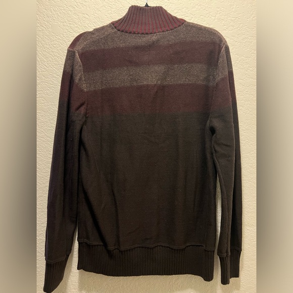 Gap Men’s Buttoned Cardigan NWT Size Medium - Picture 5 of 7